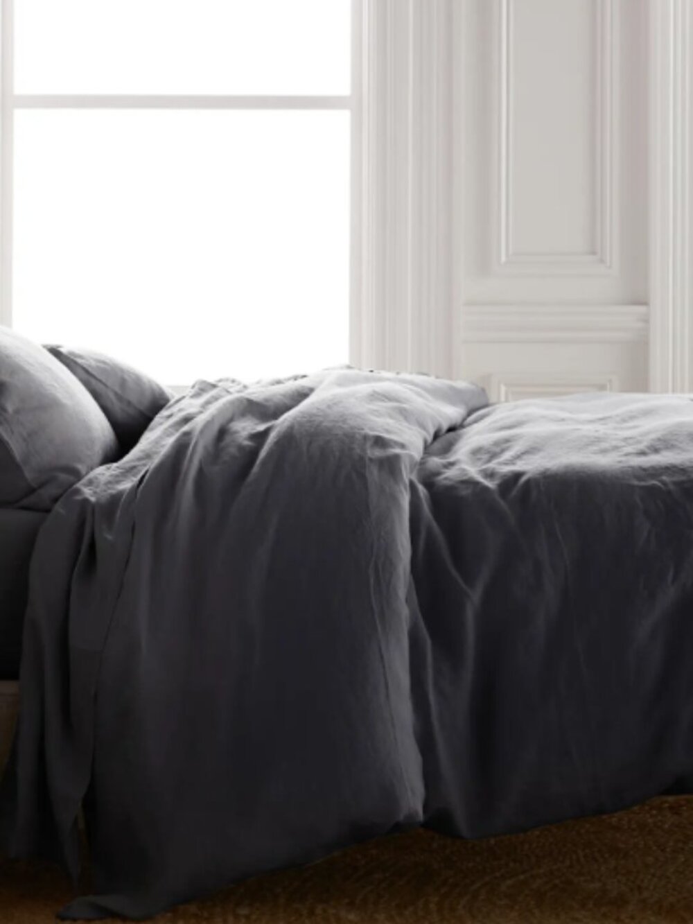 NWOT Quince European Linen Queen Duvet in Charcoal Grey - Picture 2 of 4